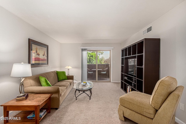 living room with carpet