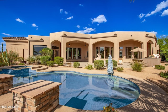 26807 N 56th St, Scottsdale, AZ 85266 - rear view of property featuring ceiling fan, a swimming pool with hot tub, and a patio area