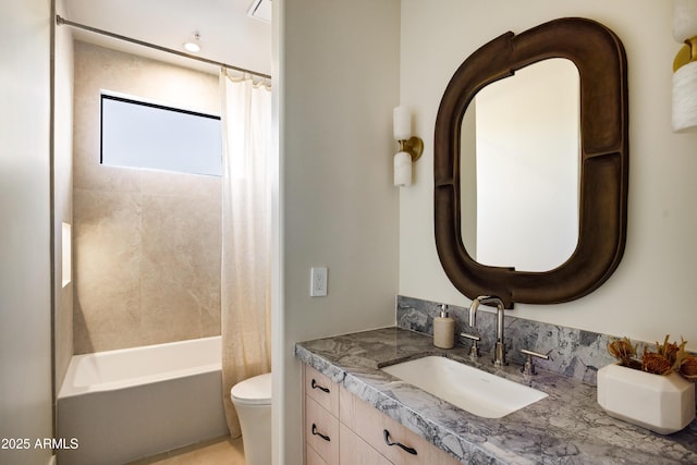 12887 N 135th St, Scottsdale, AZ 85259 - bathroom featuring vanity and shower / bath combination with curtain