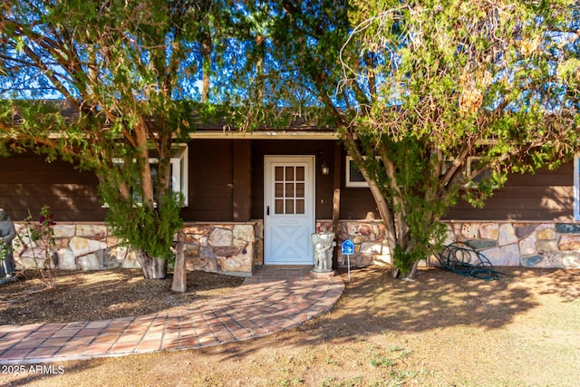 view of front of house