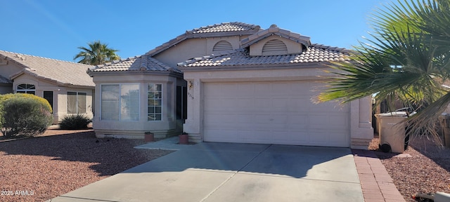 view of front facade with a garage