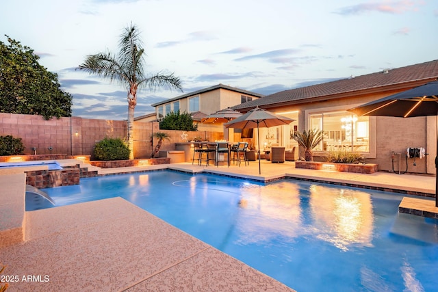 4422 E Spur Dr, Cave Creek, AZ 85331 - view of swimming pool featuring a patio and a pool with connected hot tub
