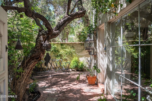 4316 N 40th St, Phoenix, AZ 85018 - view of patio / terrace