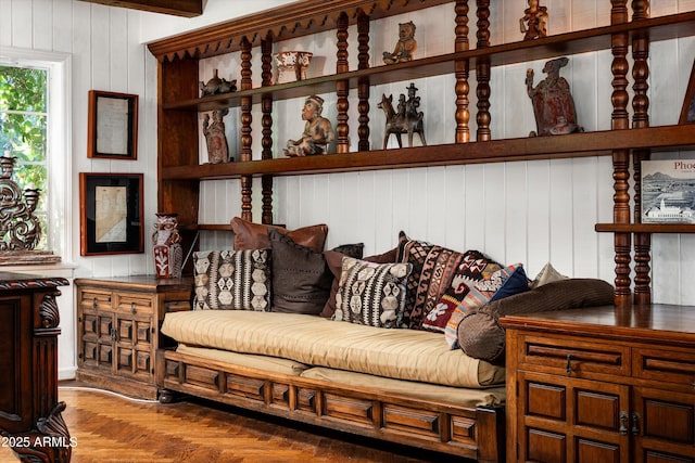 4316 N 40th St, Phoenix, AZ 85018 - sitting room featuring wooden walls
