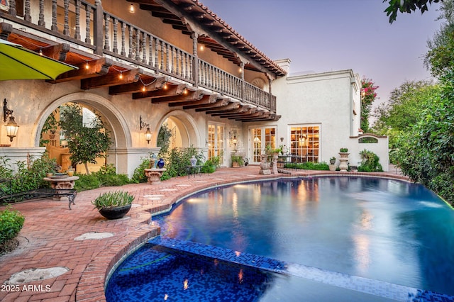 4316 N 40th St, Phoenix, AZ 85018 - view of swimming pool with a patio and a pool with connected hot tub