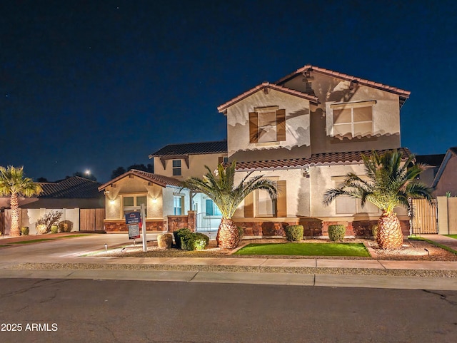 view of mediterranean / spanish-style home