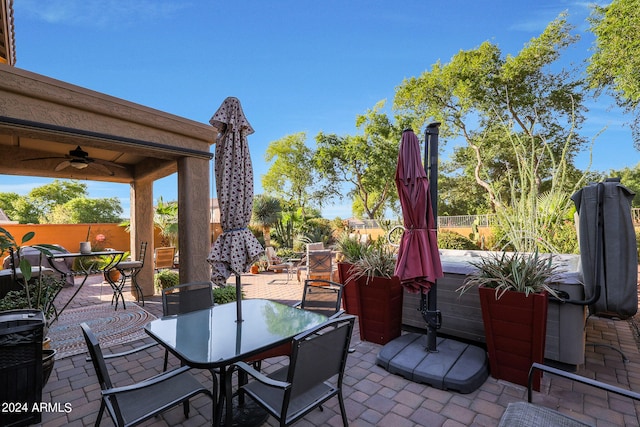 view of patio with ceiling fan