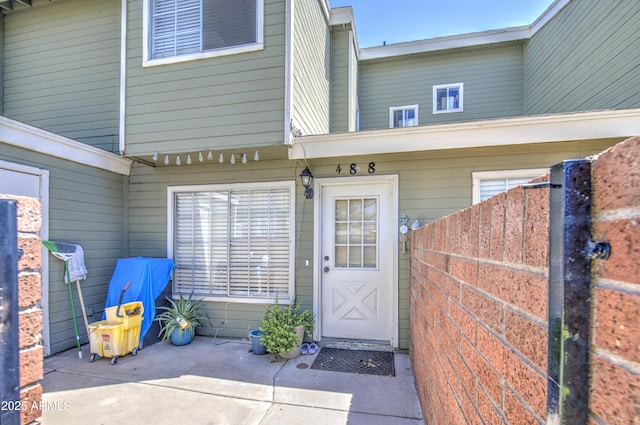 2301 E University Dr Unit 488, Mesa, AZ 85213 - doorway to property with a patio