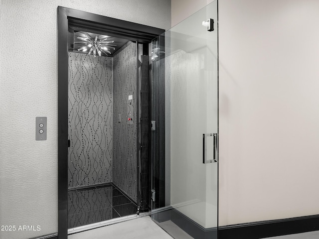 bathroom featuring elevator