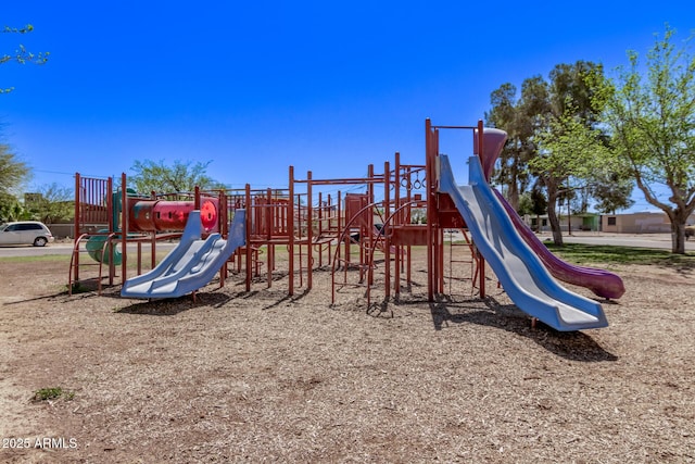 423 W Phoenix Ave, Eloy, AZ 85131 - view of community playground