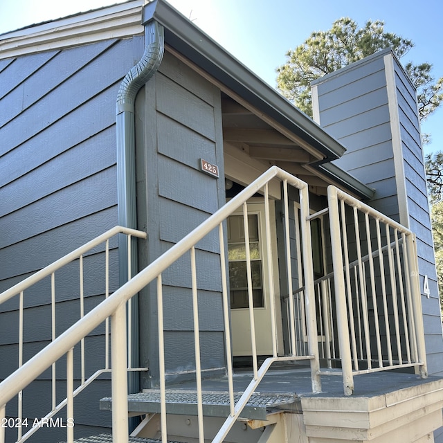 view of property entrance