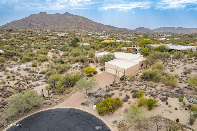 bird's eye view featuring a mountain view