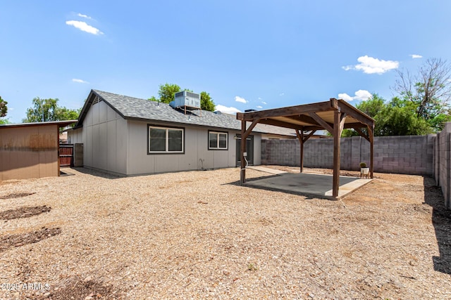 3039 W Ross Ave, Phoenix, AZ 85027 - rear view of property featuring a patio and a fenced backyard