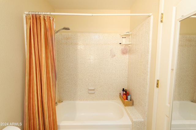 5119 W Onyx Ave, Glendale, AZ 85302 - full bath featuring shower / bath combo