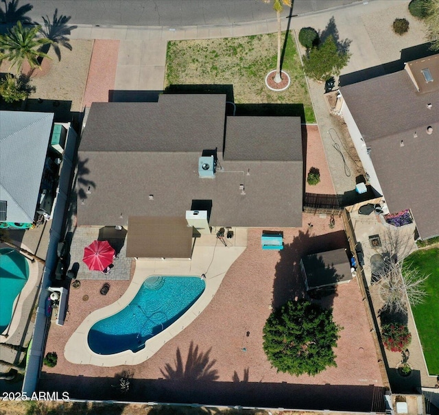 birds eye view of property