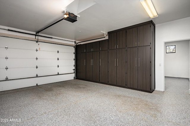 7025 E Ashler Hills Dr, Scottsdale, AZ 85266 - garage with a garage door opener
