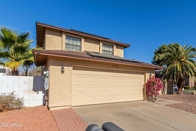 view of front facade with a garage