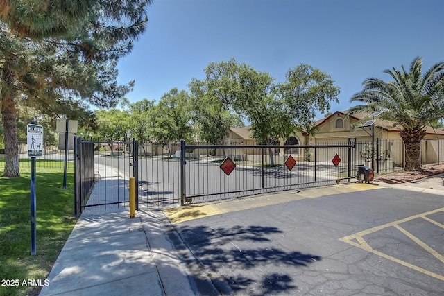 10244 N 65th Ln, Glendale, AZ 85302 - gate with fence