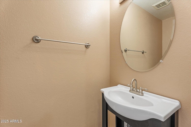 1520 E Flint St, Chandler, AZ 85225 - bathroom with visible vents