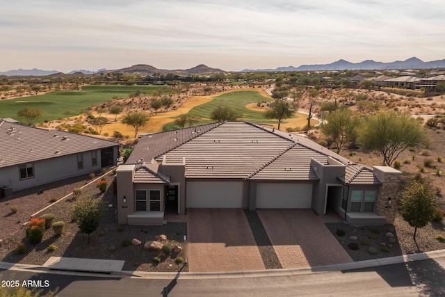 bird's eye view featuring a mountain view