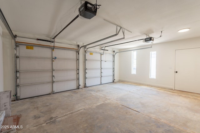 3118 S Los Altos Dr, Mesa, AZ 85202 - garage with a garage door opener