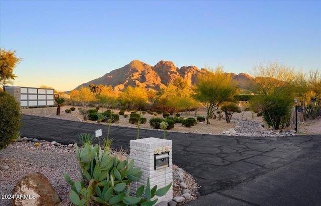 view of mountain feature