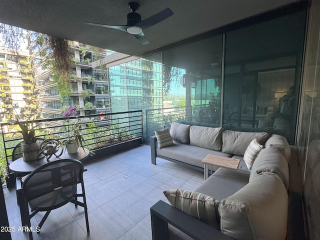 7120 E Kierland Blvd Unit 404, Scottsdale, AZ 85254 - balcony featuring an outdoor living space and a ceiling fan