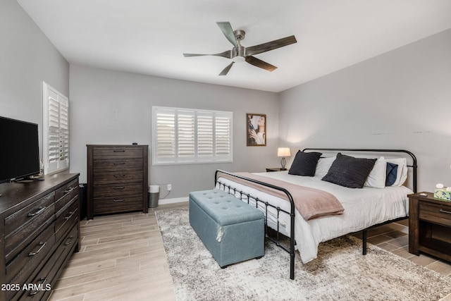 bedroom with ceiling fan