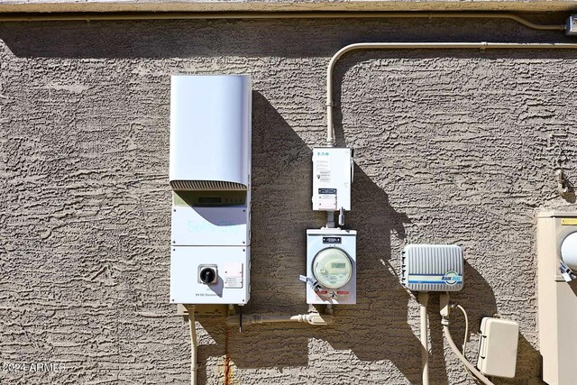 4321 E Desert Sky Ct, Cave Creek, AZ 85331 - details featuring electric meter