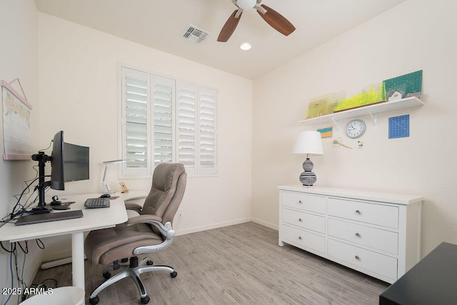 office with recessed lighting, visible vents, ceiling fan, wood finished floors, and baseboards