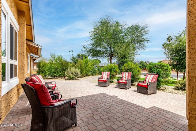 3358 W Sandra Ter, Phoenix, AZ 85053 - view of patio