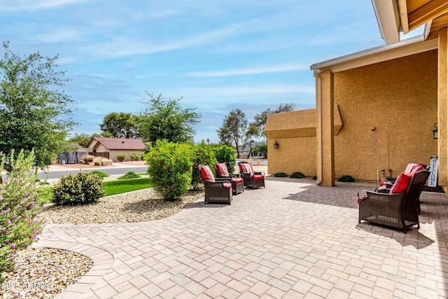 3358 W Sandra Ter, Phoenix, AZ 85053 - view of patio / terrace