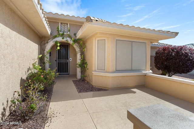 view of entrance to property