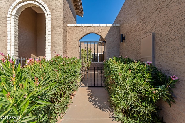 view of entrance to property