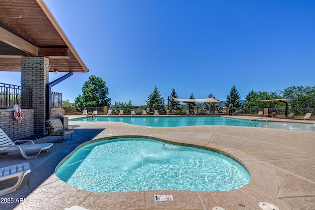 12935 E Ramos St, Dewey, AZ 86327 - community pool with a hot tub and a patio area