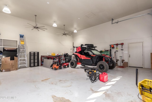 garage with ceiling fan