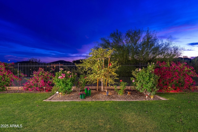 view of yard featuring fence