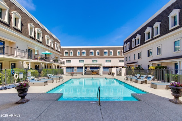 4438 N 27th St Unit 27, Phoenix, AZ 85016 - community pool featuring a patio