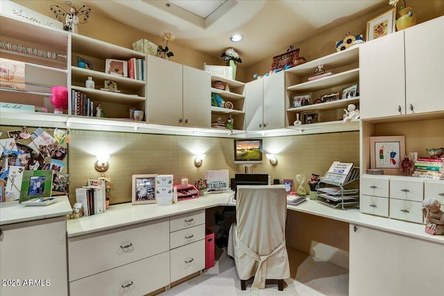 7710 E Golden Eagle Cir, Gold Canyon, AZ 85118 - office space with built in desk and recessed lighting