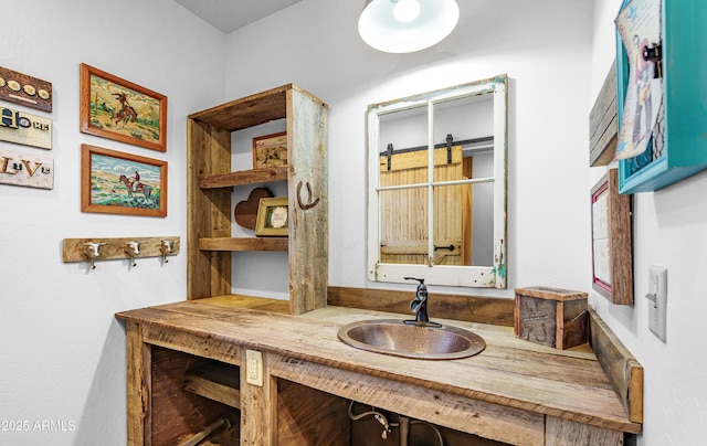 51238 N Pinal Ranch Rd, Miami, AZ 85539 - bathroom featuring vanity