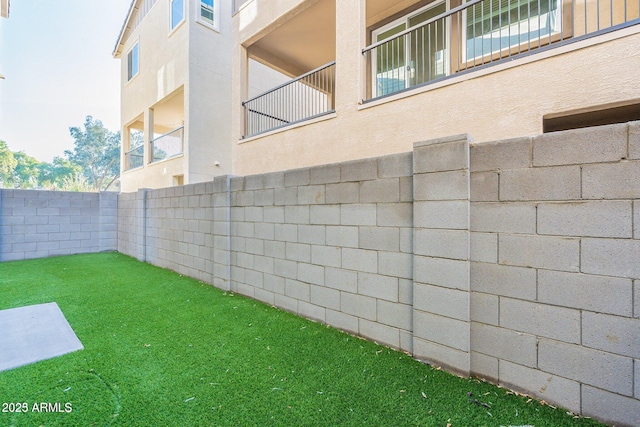 613 W Winchester Dr, Chandler, AZ 85286 - view of yard