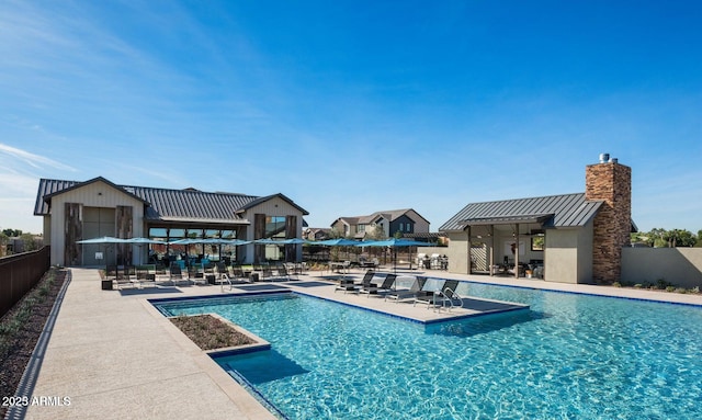 613 W Winchester Dr, Chandler, AZ 85286 - community pool with a patio