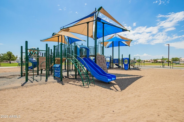 2318 N 87th Ave, Phoenix, AZ 85037 - view of community playground