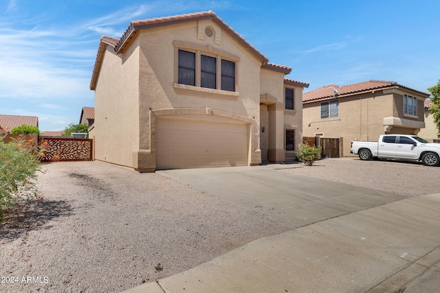 view of front facade with a garage