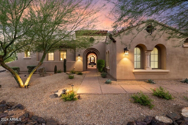 view of mediterranean / spanish-style home