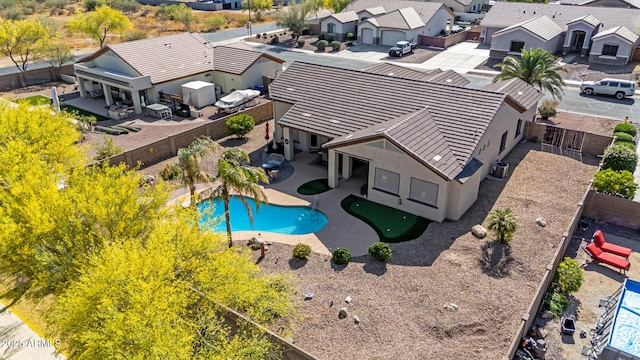 birds eye view of property featuring a residential view