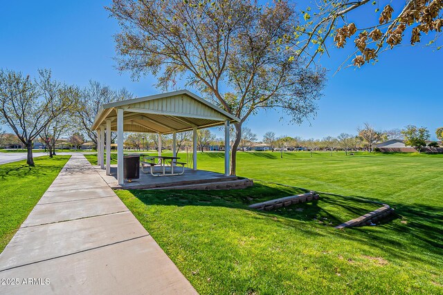 3062 E Cullumber St, Gilbert, AZ 85234 - view of green lawn with a gazebo