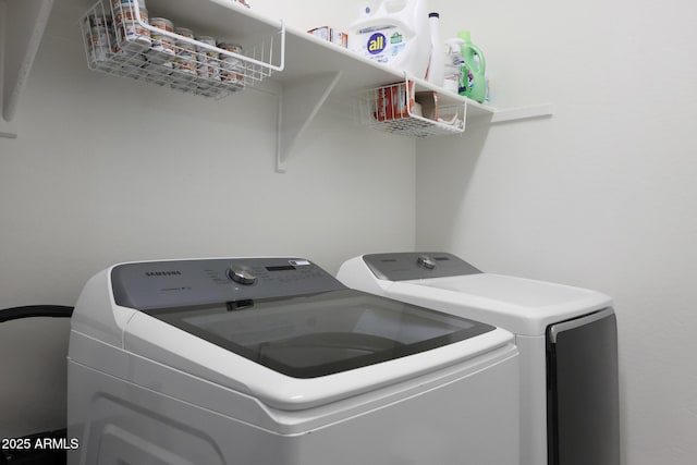 20510 W White Rock Rd, Buckeye, AZ 85396 - laundry area featuring washer and clothes dryer