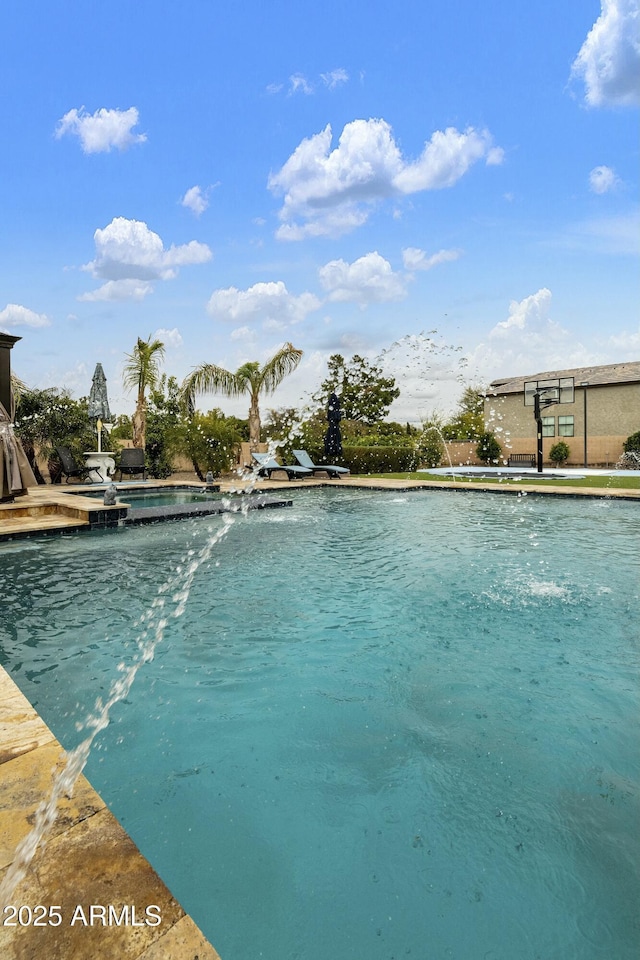 view of swimming pool