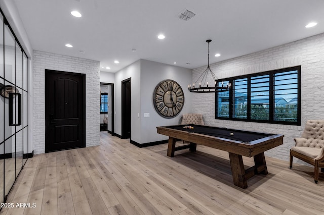 rec room with light wood finished floors, billiards, visible vents, and recessed lighting